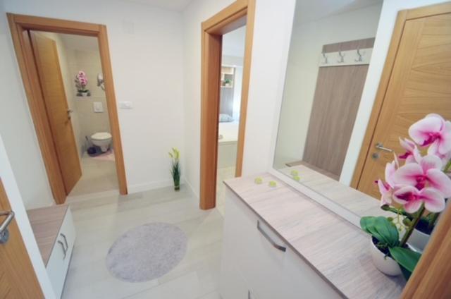 Nikola Lux Apartments Muo Esterno foto