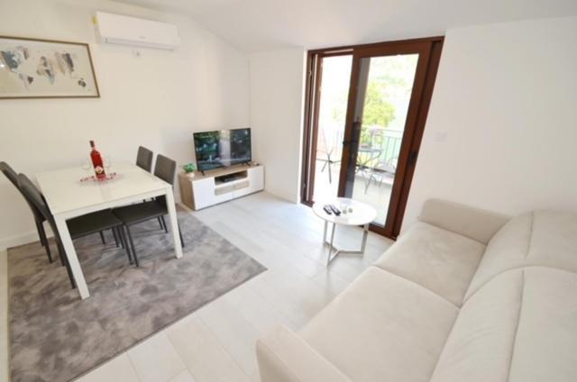 Nikola Lux Apartments Muo Esterno foto